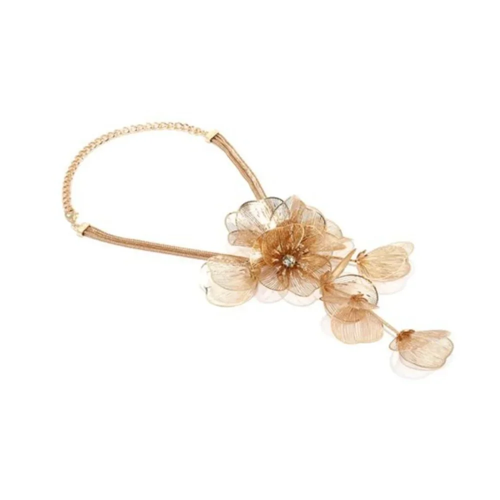 Golden Flowers Necklace